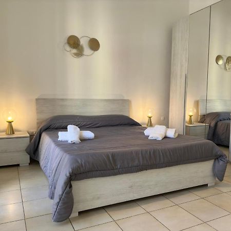 Cconforthotels Appartamento Crispi Bari Extérieur photo
